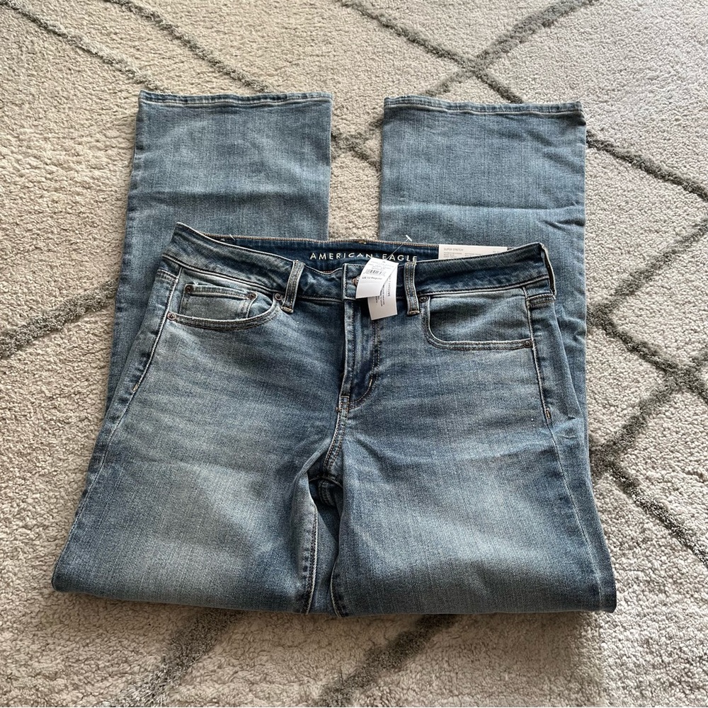 American Eagle jeans favorite boyfriend bootcut relaxed low rise 12 New